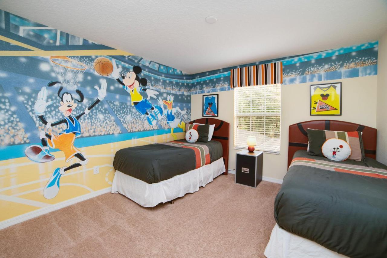 Private Pool Themed Rooms Theater Near Disney Orlando Exterior photo